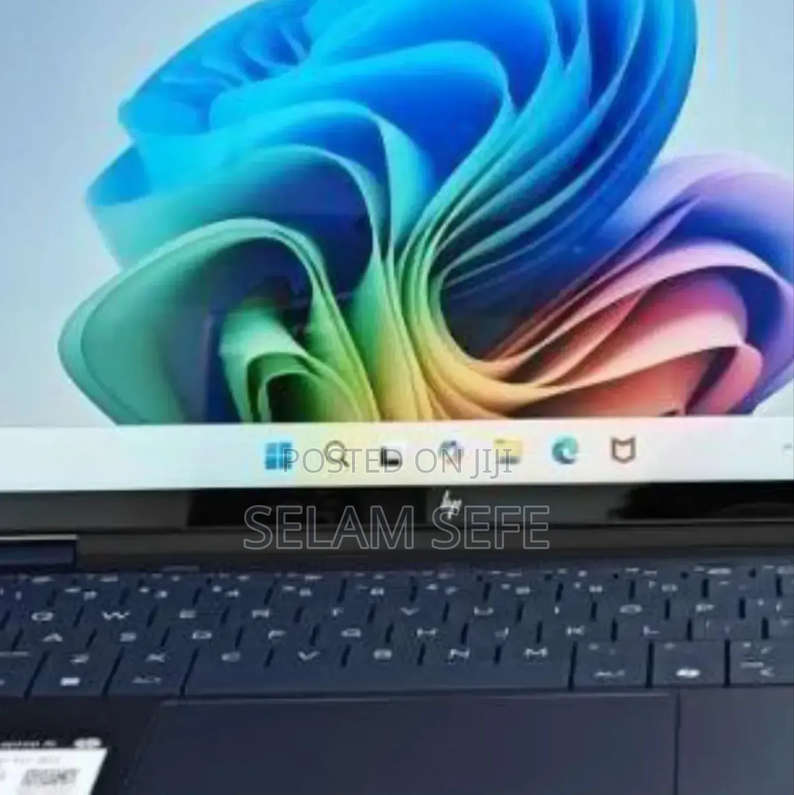 New Laptop HP OmniBook X Flip 14" 16GB Intel Core Ultra 7 SSD 1T