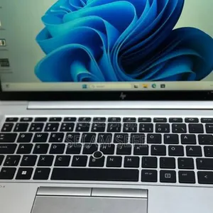 New Laptop HP EliteBook 840 G8 16GB Intel Core i5 SSD 512GB