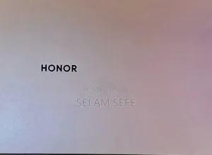 New Laptop 8GB AMD Ryzen 5 SSD 512GB