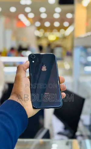 Apple iPhone XR 64 GB Black