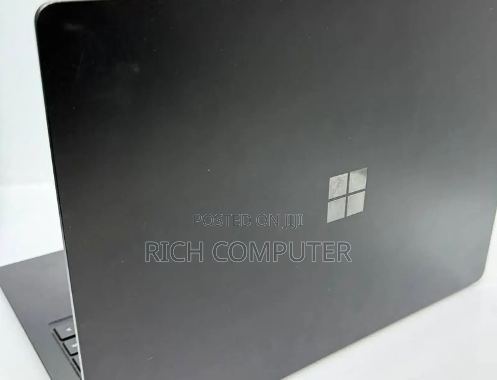 New Laptop Microsoft Surface 8GB Intel Core I5 SSD 512GB