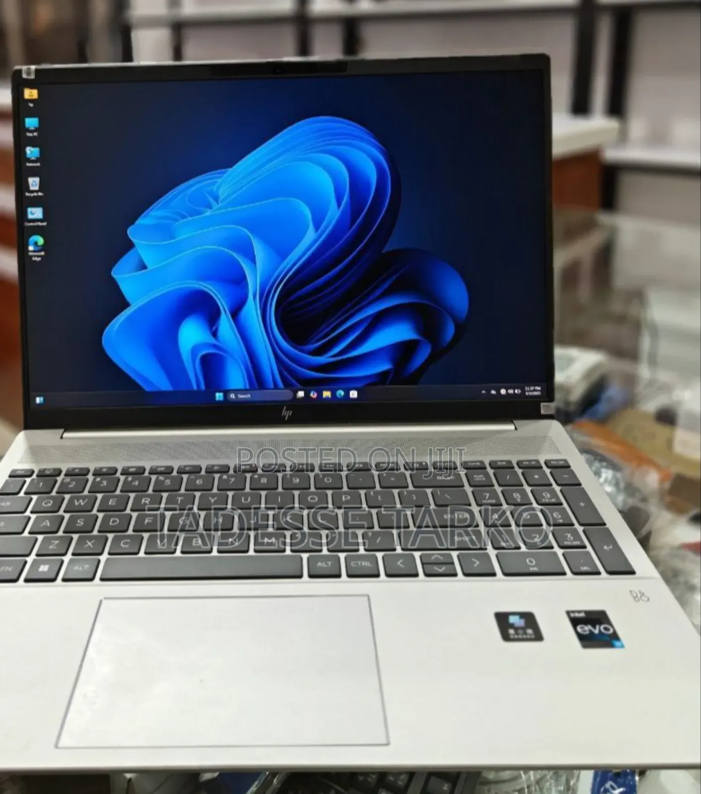 New Laptop HP 16GB Intel Core I7 SSD 1T