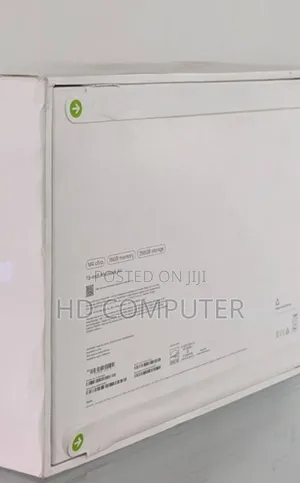 New Laptop Apple MacBook Air 2025 M4 13-Inch 16GB Apple M4 SSD 1T