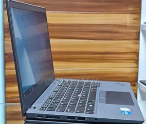 New Laptop Lenovo ThinkPad T14 16GB Intel Core I5 SSD 256GB