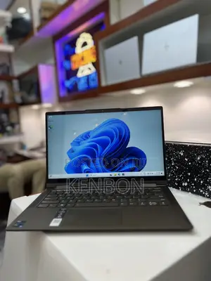 Laptop Lenovo ThinkPad Yoga 12GB Intel Core I5 SSD 512GB