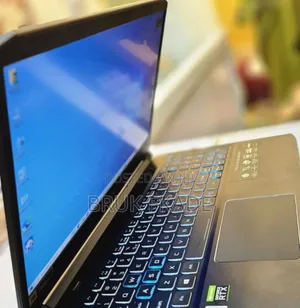 New Laptop Acer Predator Helios 300 16GB Intel Core I7 SSD 1T