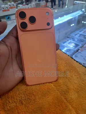 New Apple iPhone 17 Pro Max 256 GB Orange