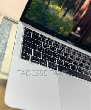 New Laptop Apple MacBook Air 2020 M1 8GB Apple M1 SSD 256GB