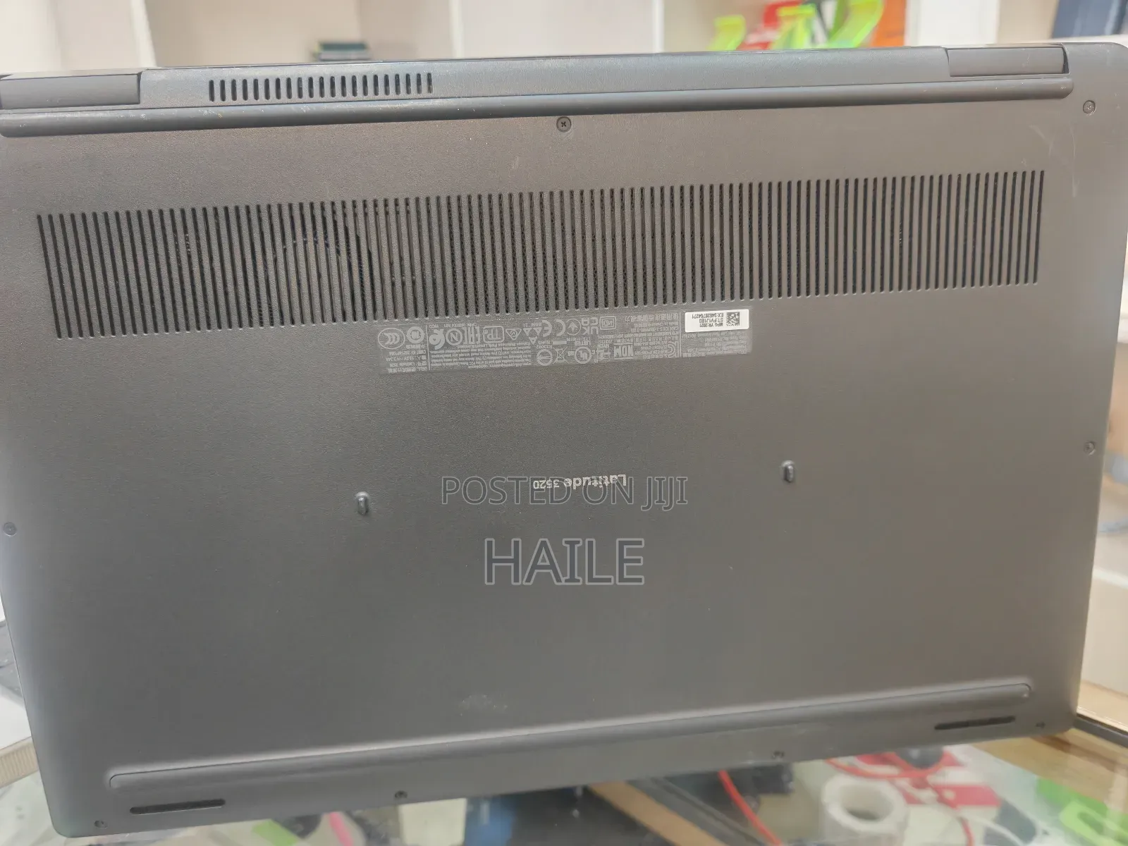 Laptop Dell Latitude 3520 8GB Intel Core I3 SSD 256GB