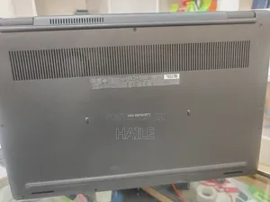 Laptop Dell Latitude 3520 8GB Intel Core I3 SSD 256GB