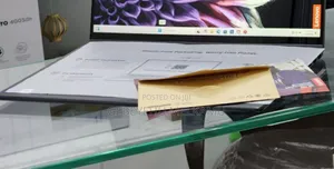 New Laptop Lenovo Yoga 7i 16GB Intel Core I7 SSD 1T