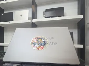 New Laptop HP 14S 8GB Intel Core I5 SSD 256GB