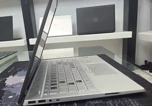 New Laptop HP 14S 8GB Intel Core I5 SSD 256GB