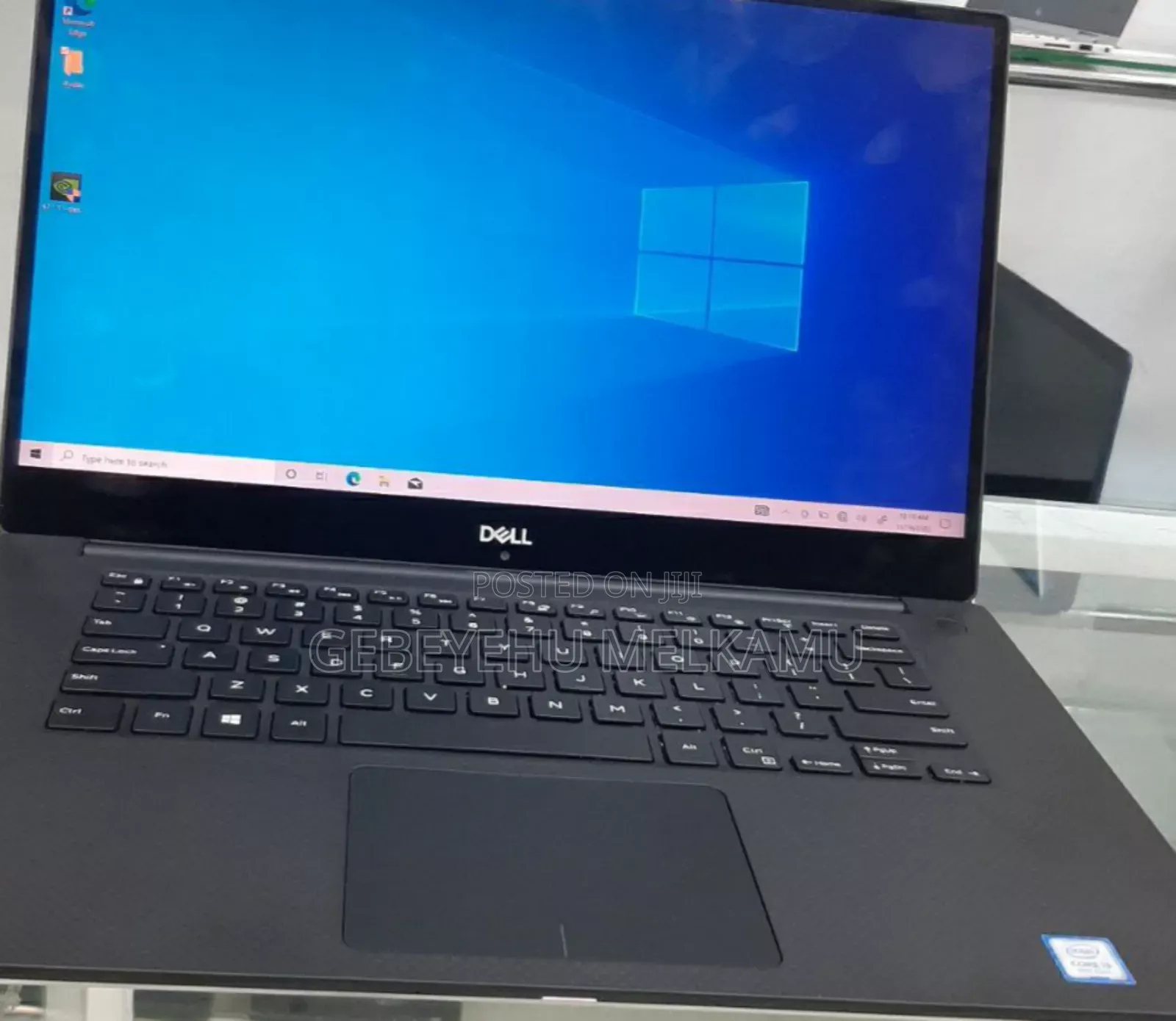 New Laptop Dell Precision 15 3520 16GB Intel Core I9 SSD 512GB
