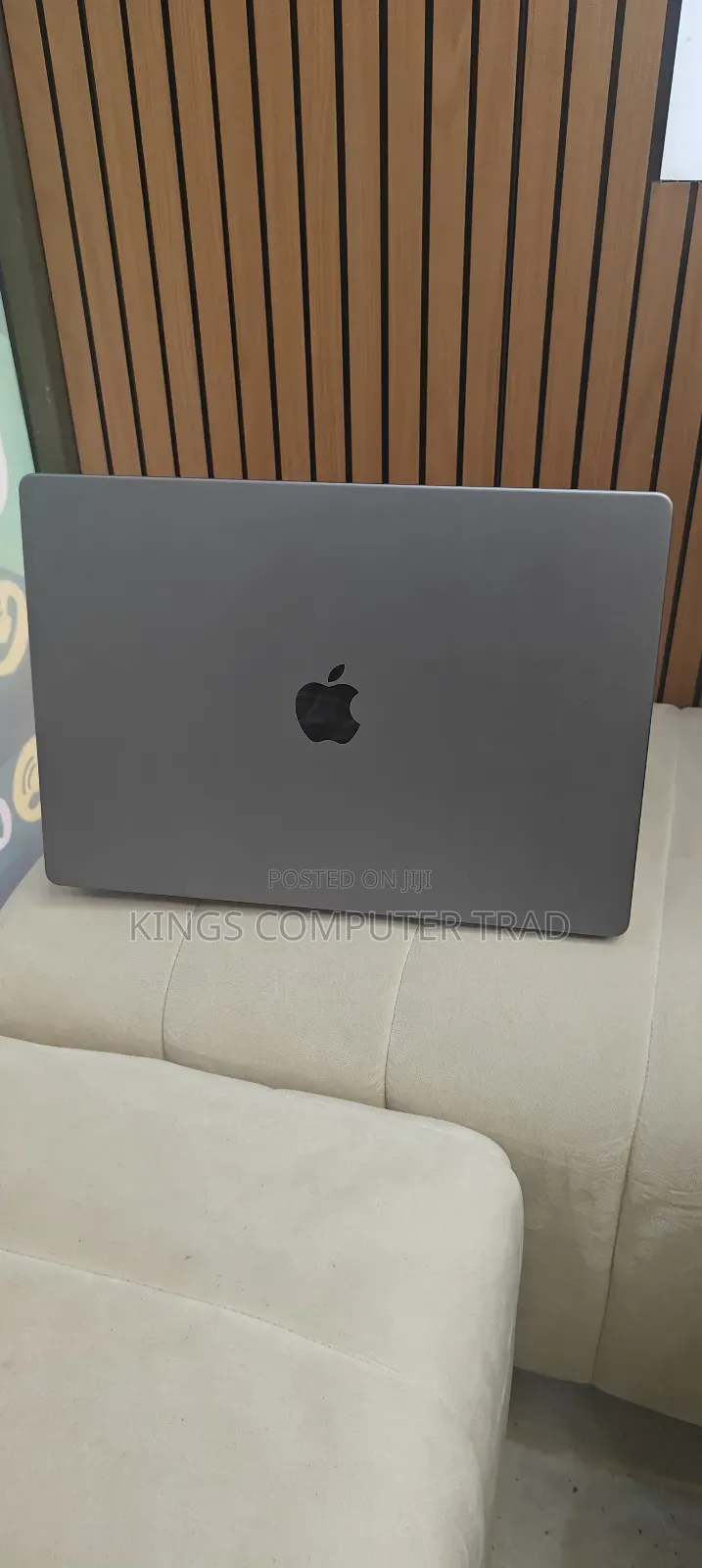 New Laptop Apple MacBook Pro 2021 M1 32GB Apple M1 SSD 512GB