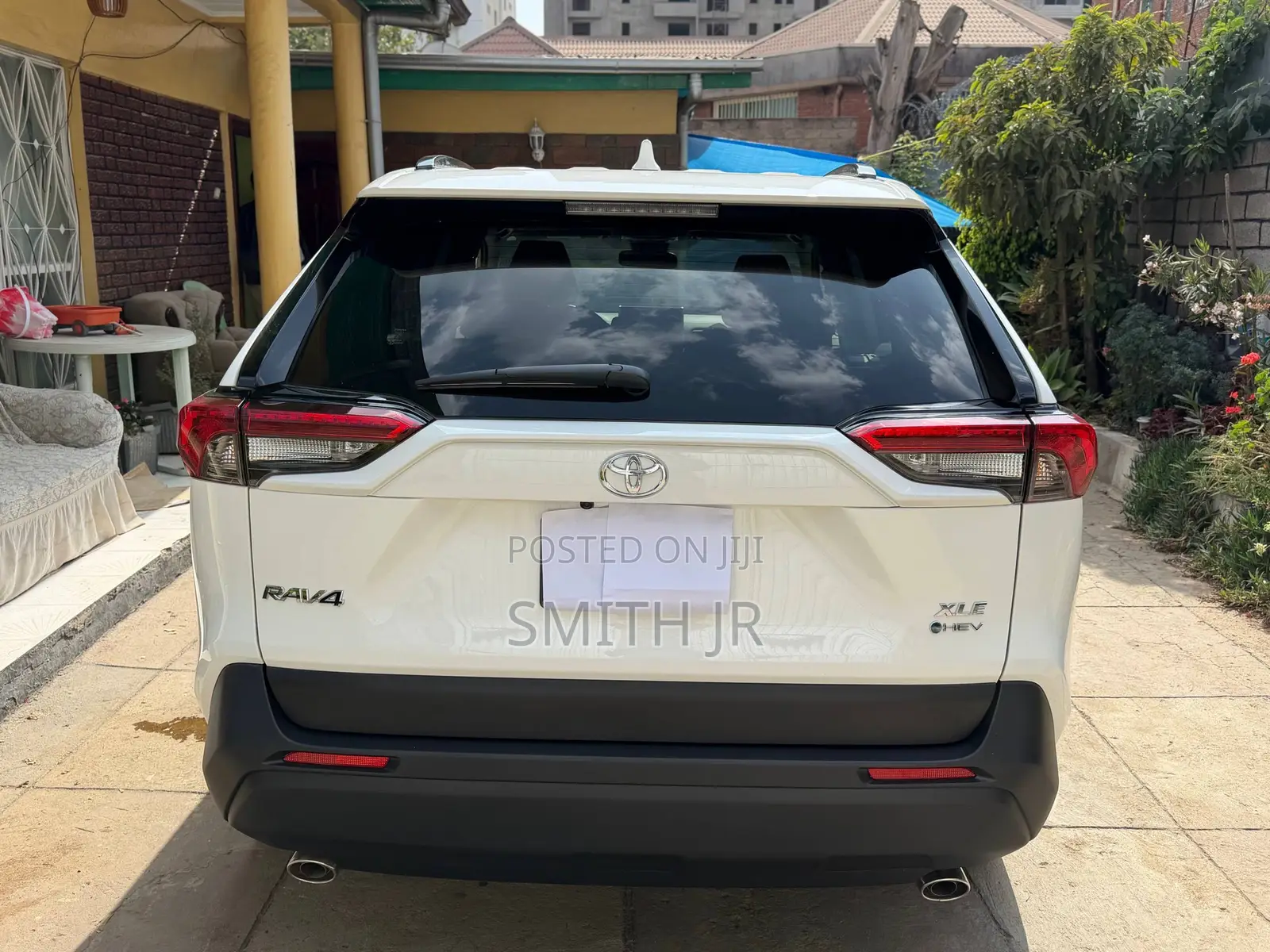 New Toyota RAV4 XLE 2025 White