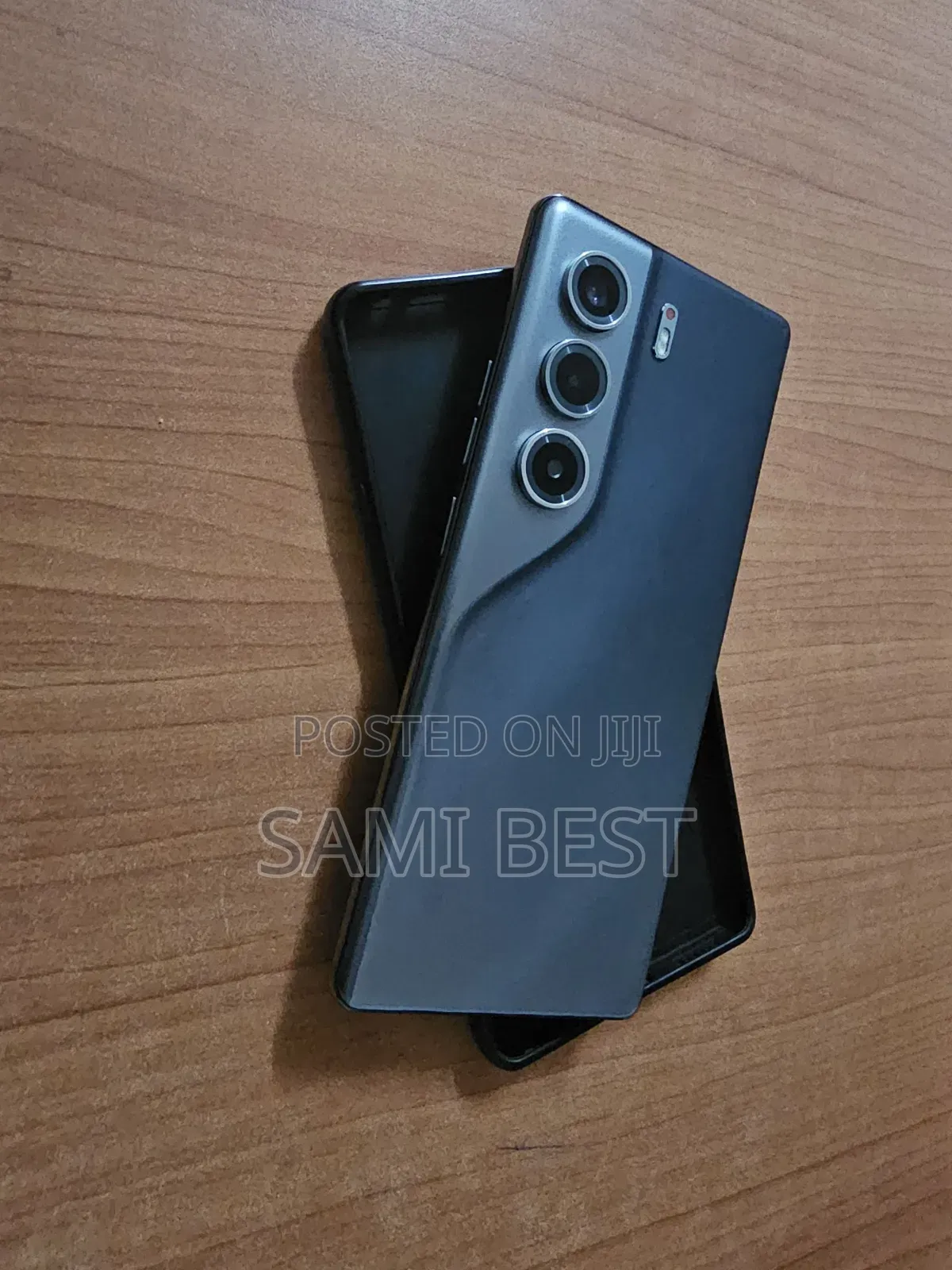 New Tecno Camon 40 Pro 256 GB Silver