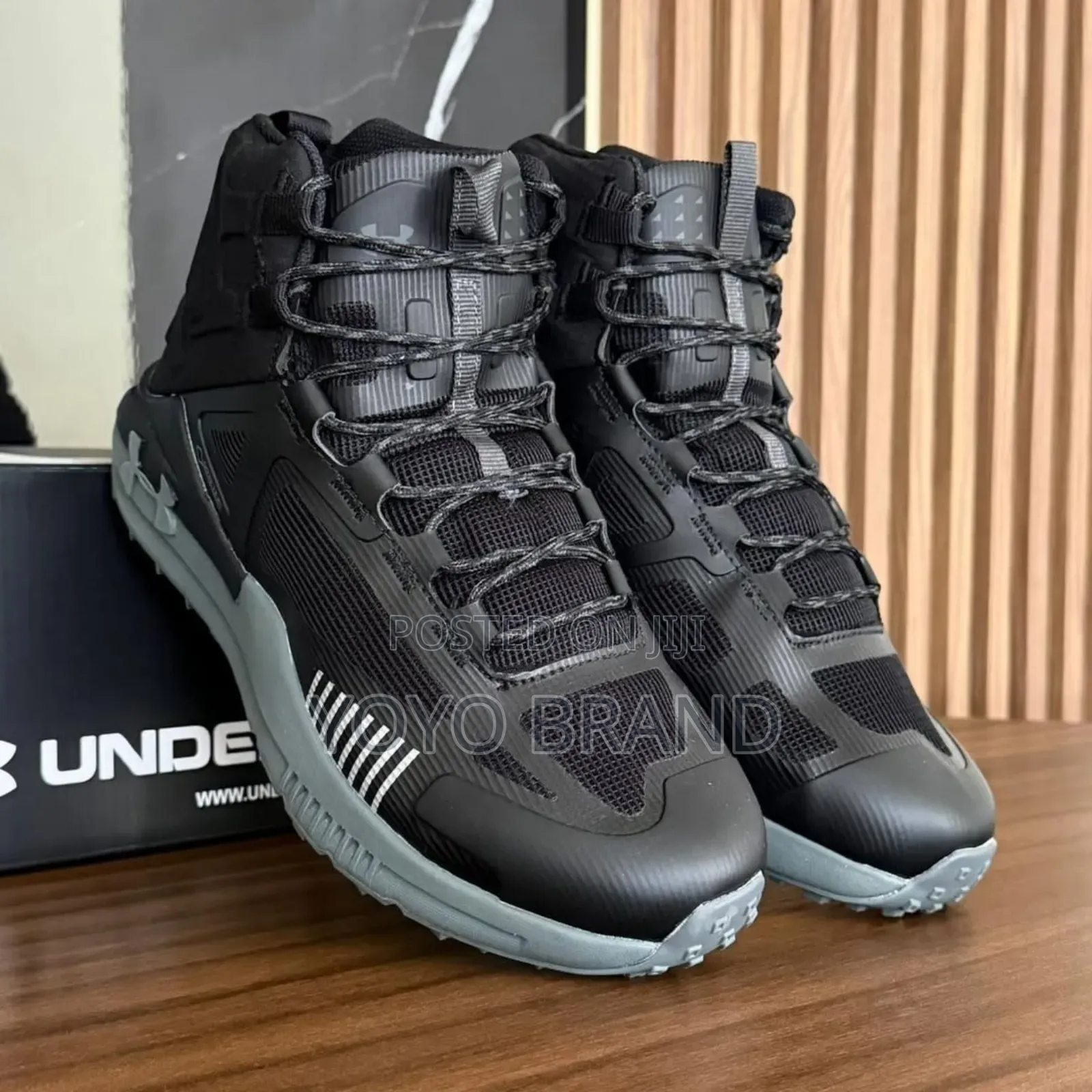 Under Armour Verge 2.0 Gore-Tex Hiking Water Proof Black /Gray Boots