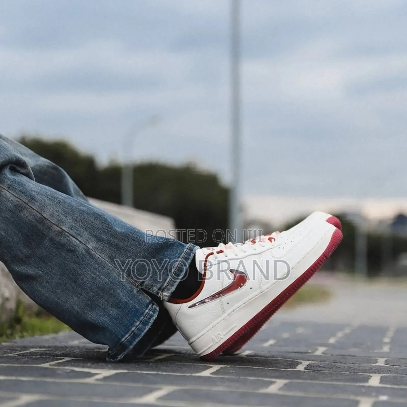 Nike Air Force 1 Low Se PRM Valentine Fashion Sneaker