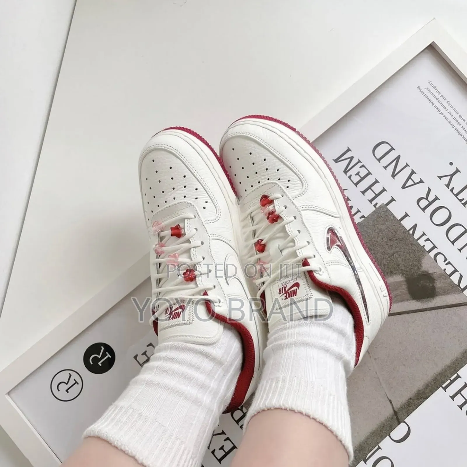 Nike Air Force 1 Low Se PRM Valentine Fashion Sneaker