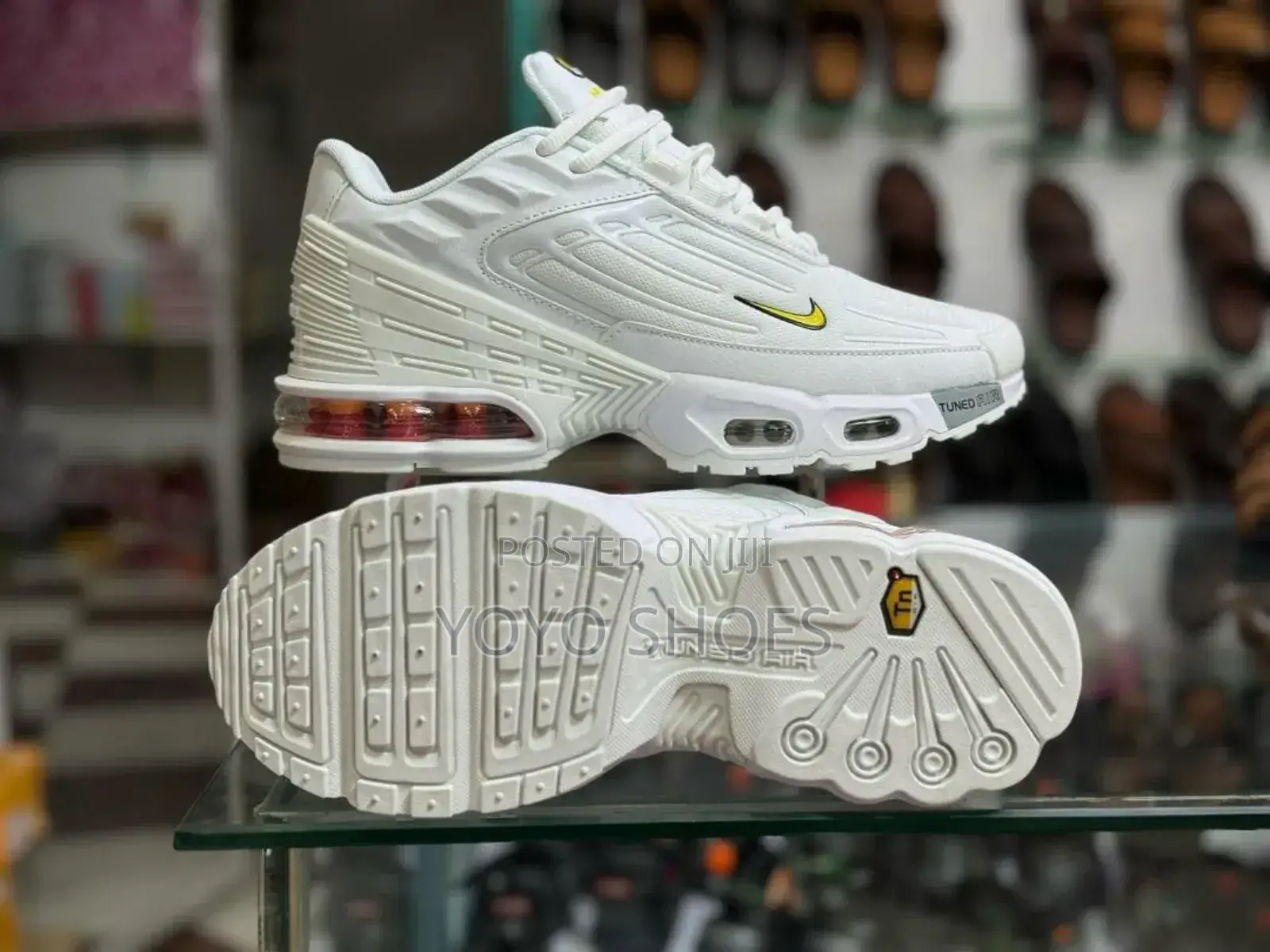 Nike Air Max Tn Plus Tuned Triple White Fashion Sneaker