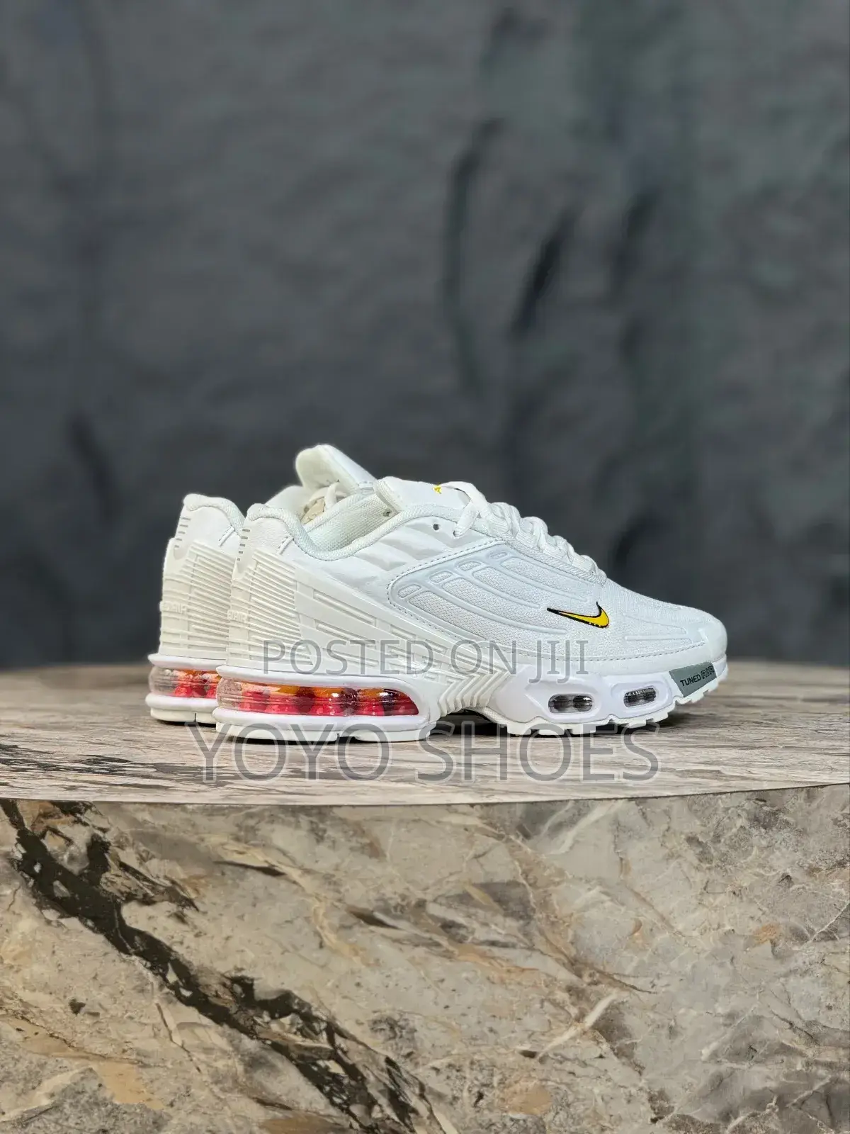Nike Air Max Tn Plus Tuned Triple White Fashion Sneaker