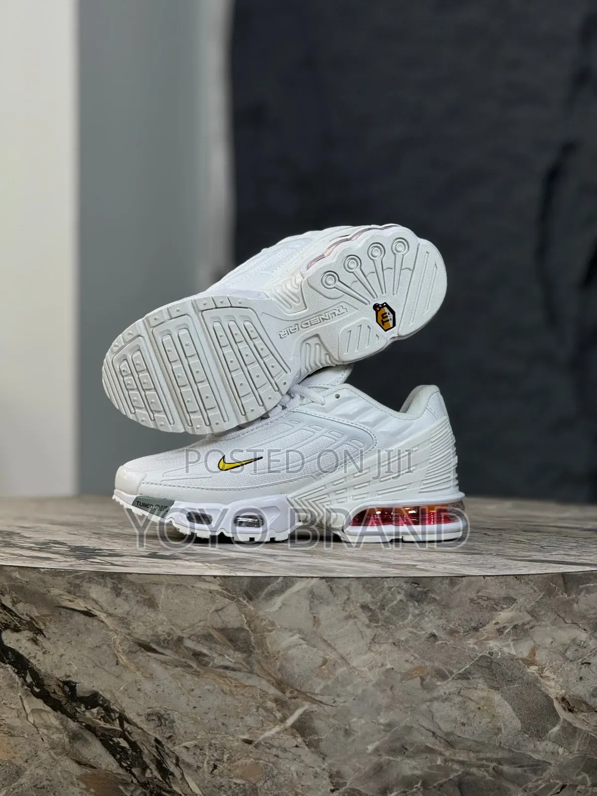 Nike Air Max Tn Plus Tuned Triple White Fashion Sneaker