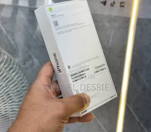 New Apple iPhone 17 256 GB