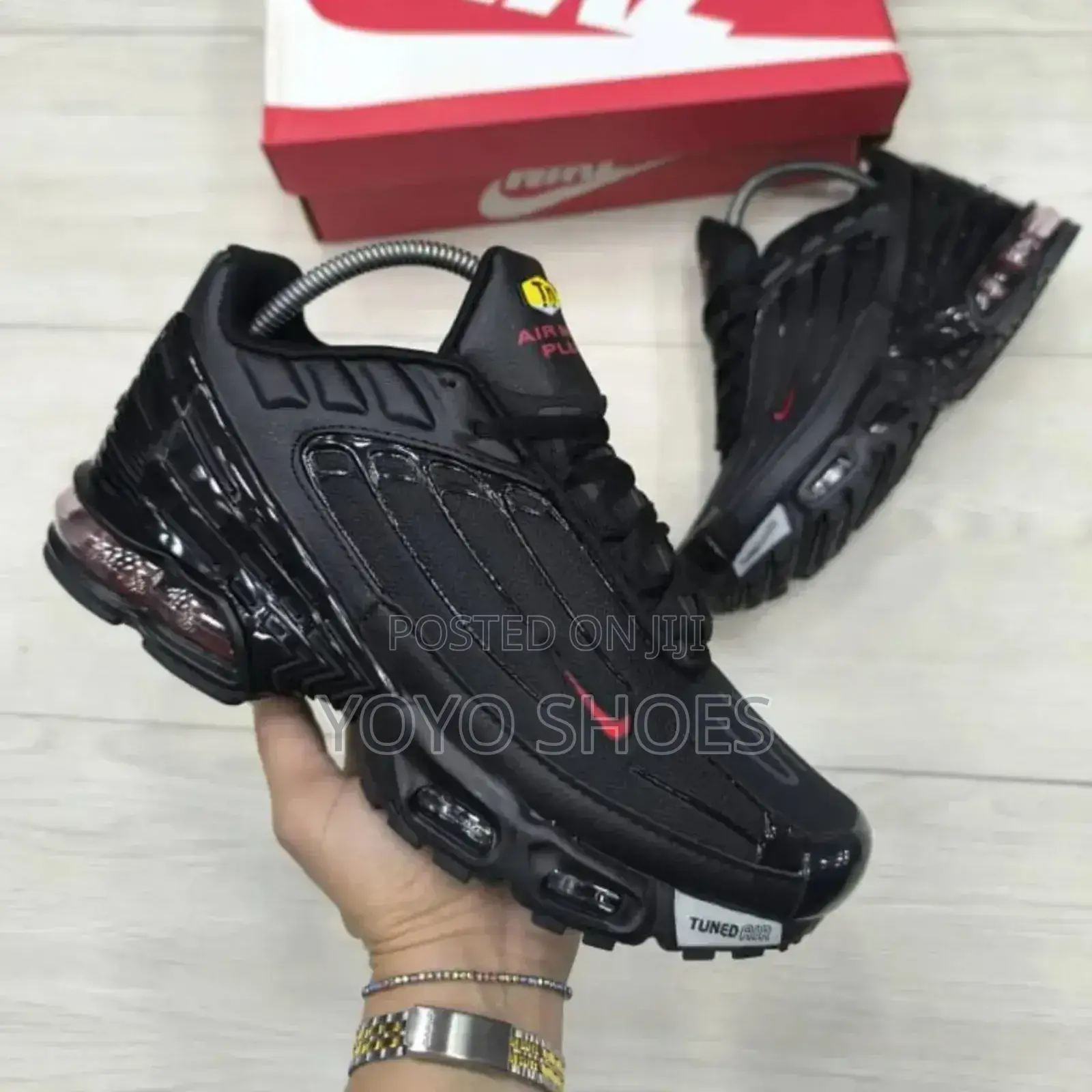 Nike Air Max Tn Plus Tund Triple Black Fashion Sneaker