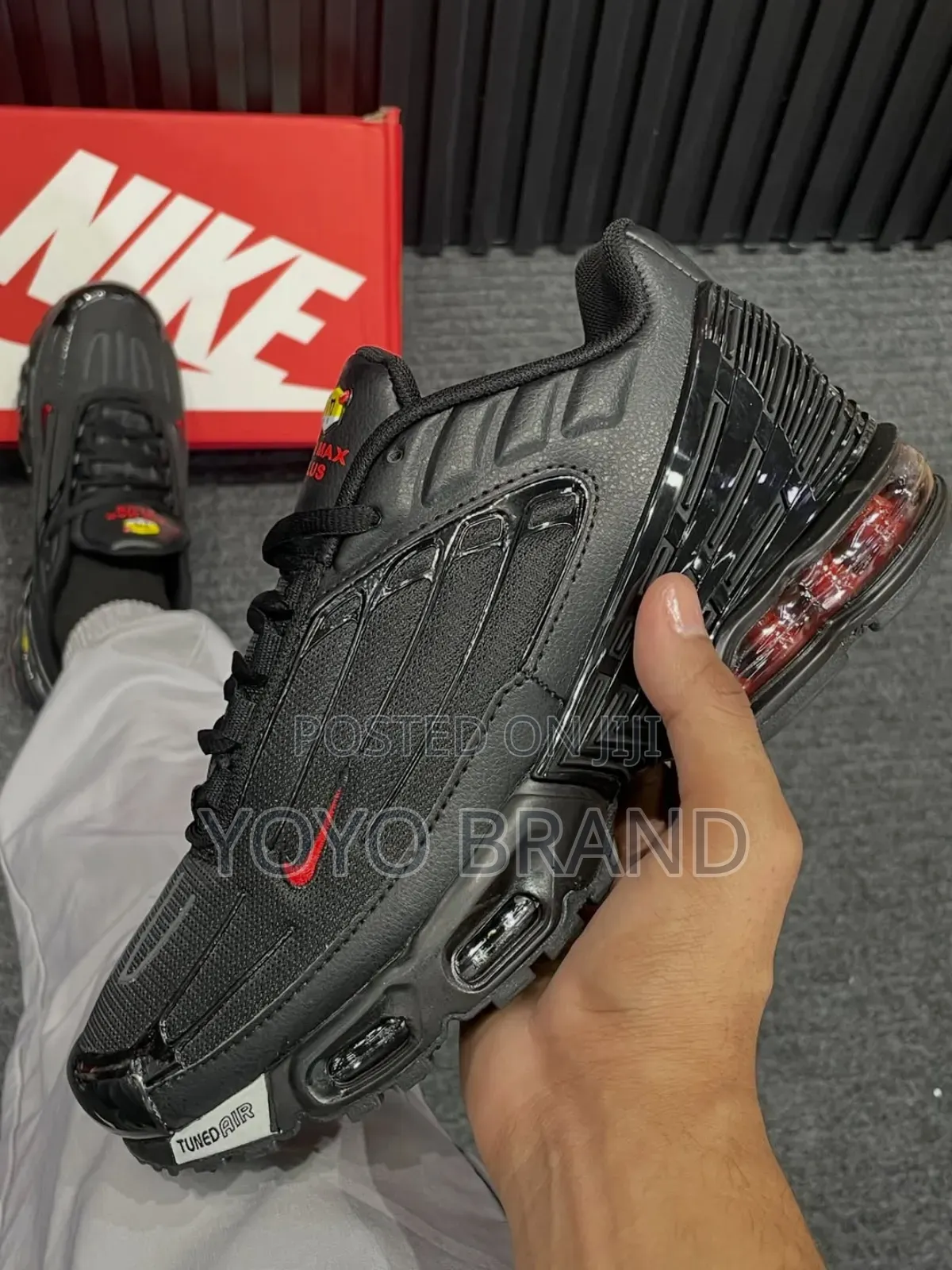 Nike Air Max Tn Plus Tund Triple Black Fashion Sneaker