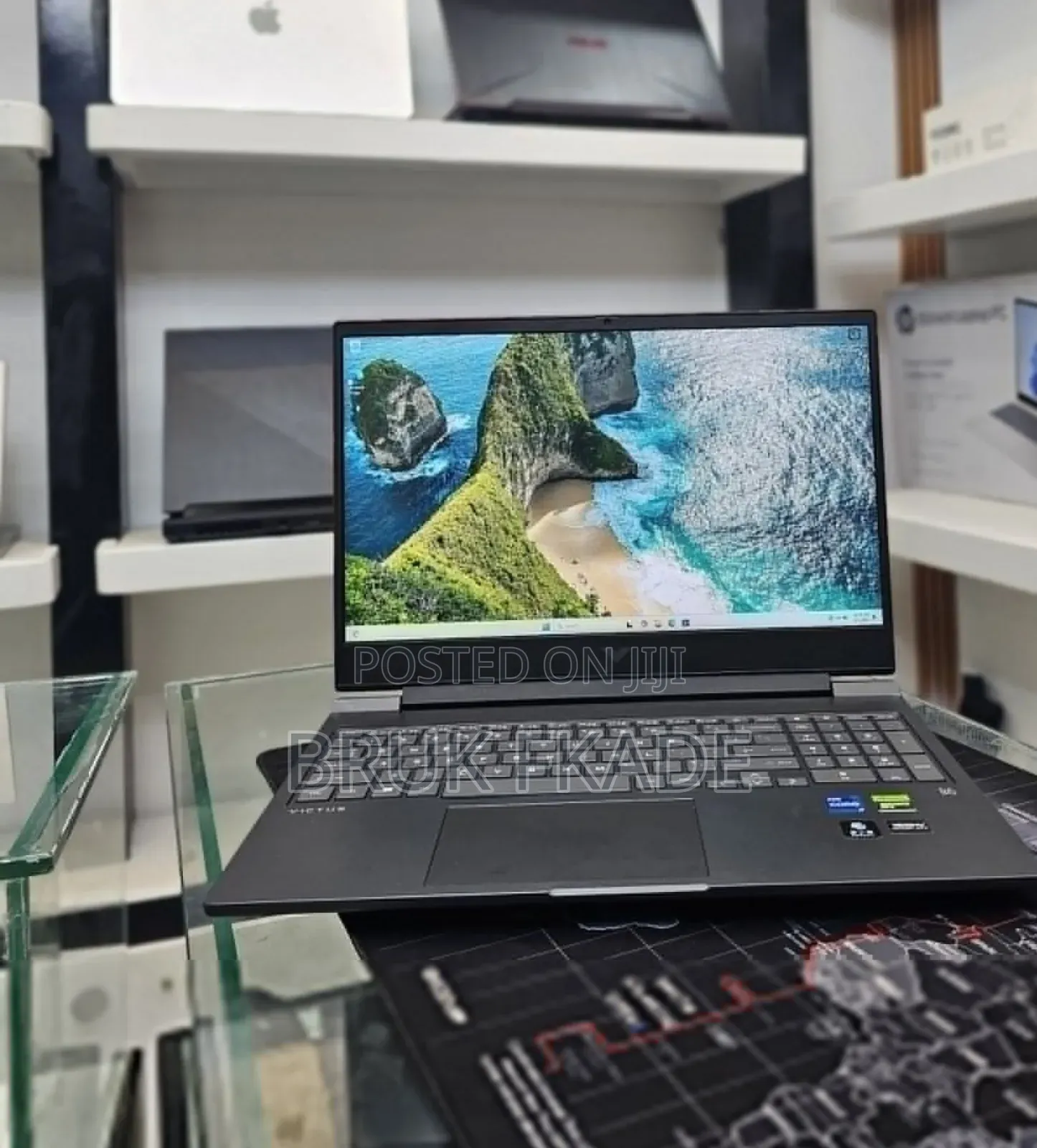 New Laptop HP 15 16GB Intel Core I7 SSD 16 GB