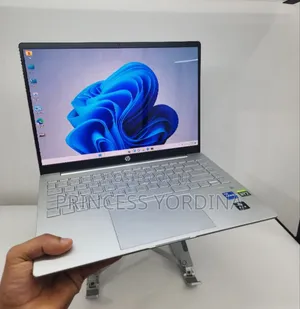 New Laptop HP Pavilion 11 16GB Intel Core I7 SSD 512GB