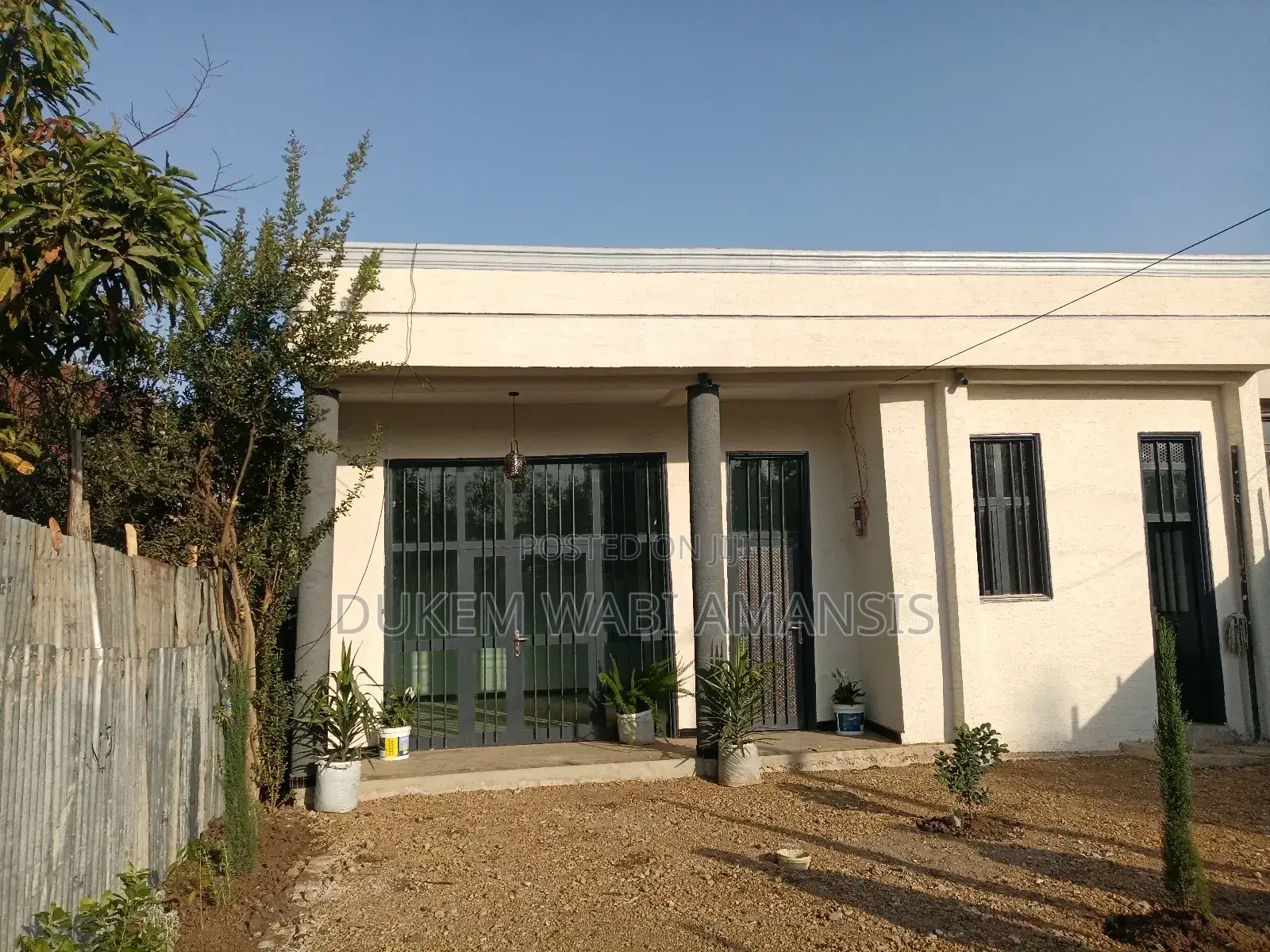6bdrm House in Dukam, East Shewa for sale