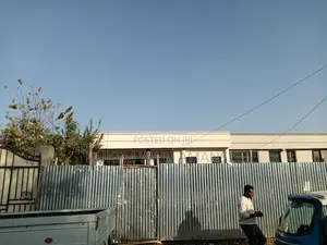 6bdrm House in Dukam, East Shewa for sale