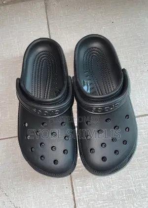 Black Crocs