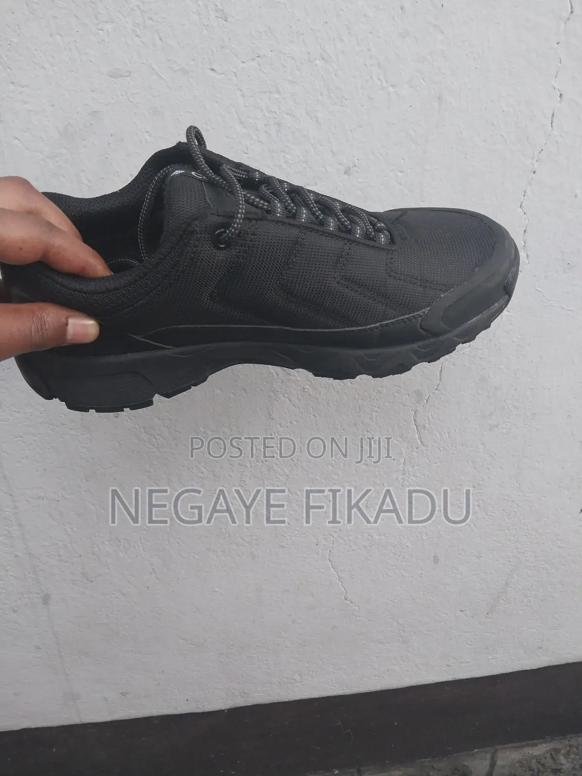 Columbia Waterproof Sneakers