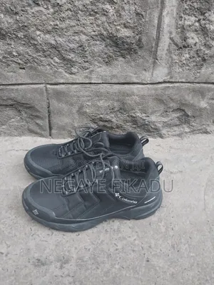 Columbia Waterproof Sneakers