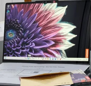 New Laptop Lenovo Yoga 7i 16GB Intel Core Ultra 7 SSD 1T