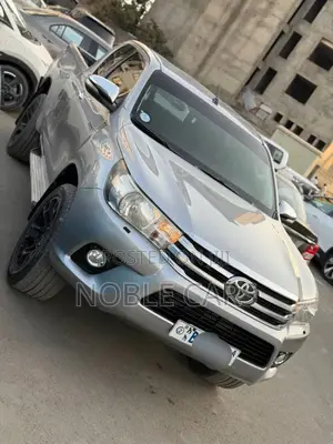 Toyota Hilux 2017 Silver
