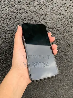 Apple iPhone X 64 GB Black