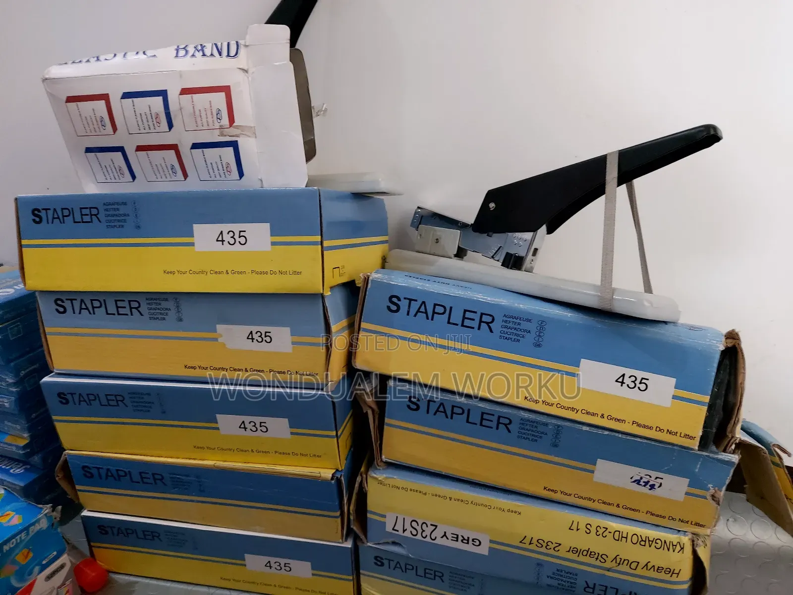 Big Sell to Closed the Shop