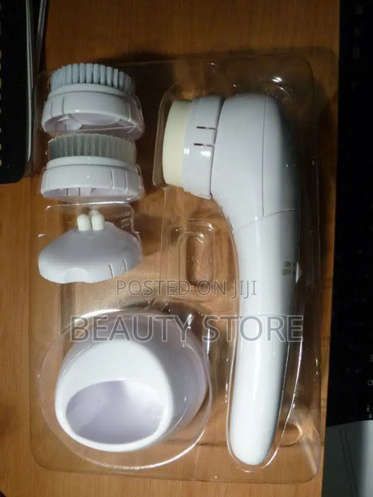 Electric Facial and Body Cleansing Brush.