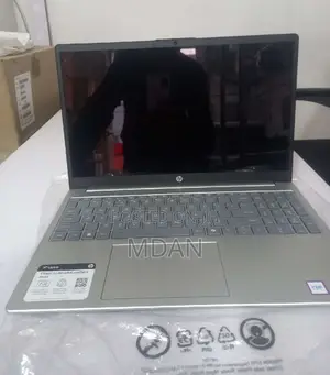 New Laptop HP Envy X360 8GB Intel Core I5 SSD 512GB