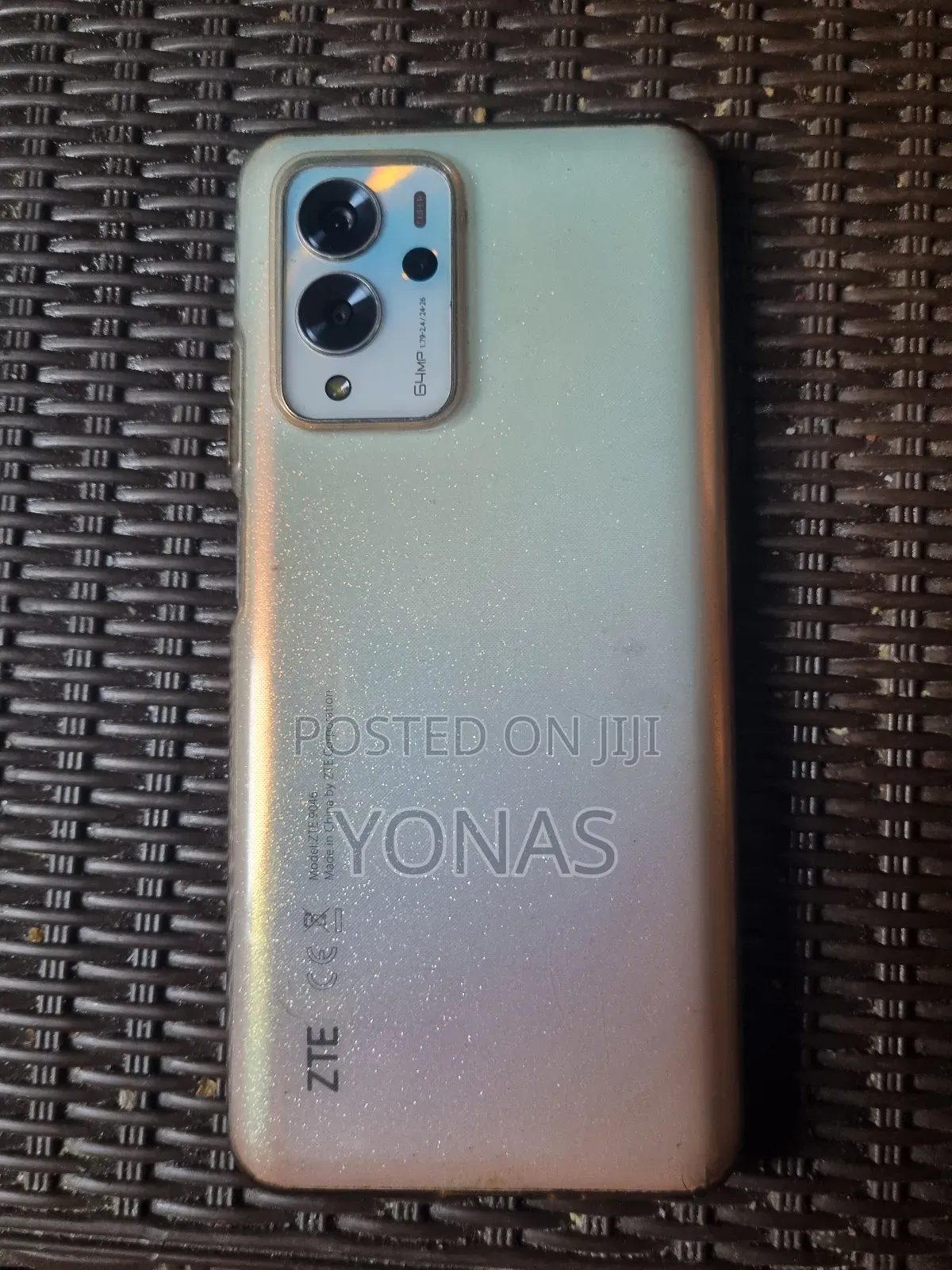 ZTE Blade V40 Pro 128 GB White