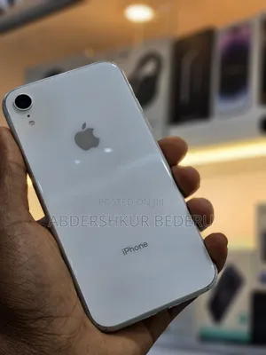 Apple XR 64 GB