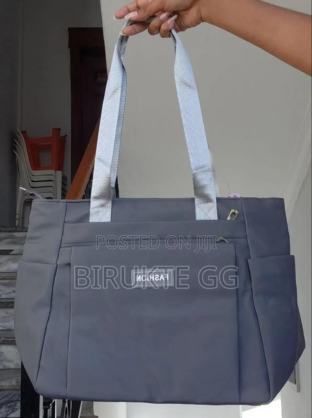 Tote Bags With Multiple Colors