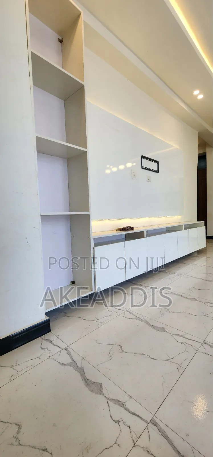 Furnished 2bdrm Condo in Bole Ayat for sale