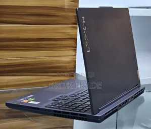 New Laptop Lenovo Legion 5 16GB AMD Ryzen 7 SSD 512GB