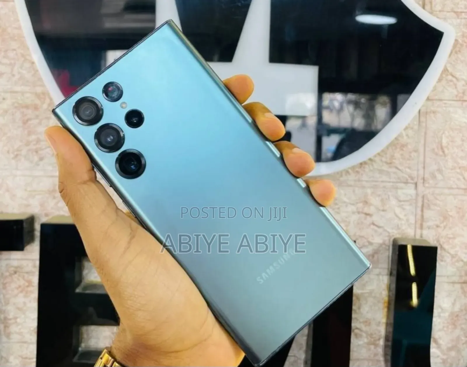 New Samsung Galaxy S22 Ultra 256 GB Green