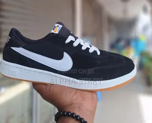 New Arrival Flat Nike Sb Made in Vietnam